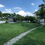 A Casa Amarela
