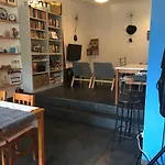 A Casa Amarela Apartment