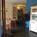 A Casa Amarela *