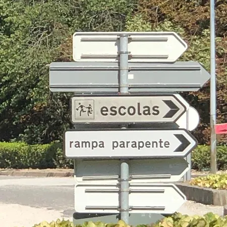 Apartament A Casa Amarela *