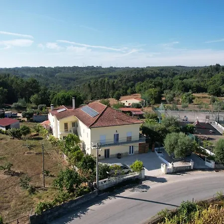 A Casa Amarela * Pinheiro de Coja