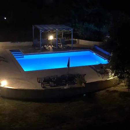 A Casa Amarela Pinheiro de Coja