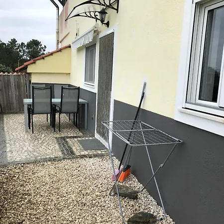 Apartament A Casa Amarela *